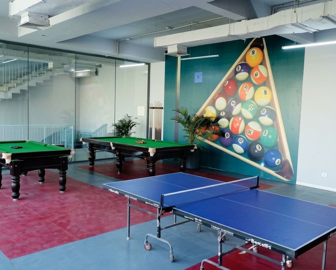 TABLE TENNIS